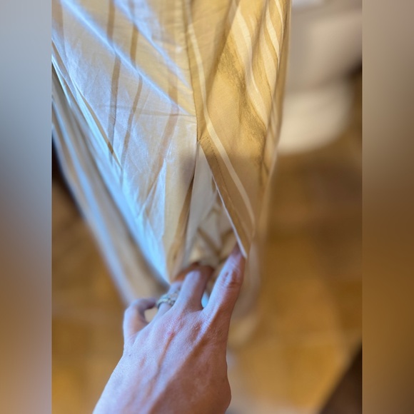 NWT CeCe Beige Striped Maxi Dress size XS - Picture 6 of 10